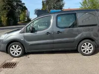 Gebraucht Peugeot Partner 99 PS (72 kW) 2017 Grau Van / Kleinbus