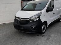 Gebraucht Opel Vivaro 120 PS (88 kW) 2018 Weiß Van / Kleinbus