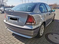Gebraucht BMW 318 116 PS (85 kW) 2003 Silber Limousine