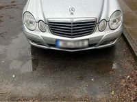 Gebraucht Mercedes E280 Avantgarde 190 PS (139 kW) 2008 Silber Kombi