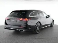 Gebraucht Mercedes E200 204 PS (150 kW) 2025 Schwarz Kombi