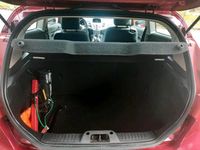 Gebraucht Ford Fiesta 80 PS (58 kW) 2011 Rot Kleinwagen