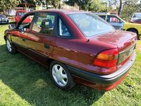 Usata Opel Astra 72 CV (52 kW) 1994 Rosso Berlina