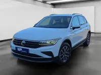 Gebraucht VW Tiguan Life 150 PS (110 kW) 2023 Weiß SUV