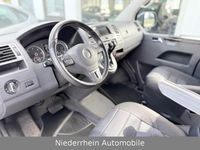 Gebraucht VW Caravelle 179 PS (131 kW) 2011 Grau Limousine