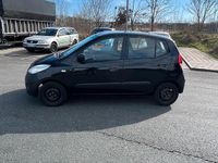 Gebraucht Hyundai i10 67 PS (49 kW) 2010 Schwarz Kleinwagen