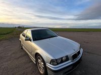 Second-hand BMW 323 170 CP (125 kW) 1997 Gri Berlinǎ