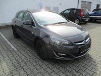 Gebraucht Opel Astra Excellence 140 PS (102 kW) 2015 Grau Limousine
