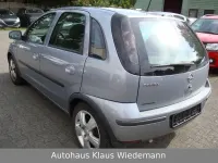 Gebraucht Opel Corsa Enjoy 69 PS (50 kW) 2004 Silber Kleinwagen