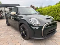 Gebraucht Mini Cooper SE Resolute Edition 135 kW (184 PS) 2023 Rebel green Kleinwagen