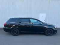 Gebraucht Toyota Avensis 129 PS (94 kW) 2008 Night time black Kombi