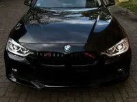 Gebraucht BMW 320 Sport Line 184 PS (135 kW) 2012 Schwarz Limousine