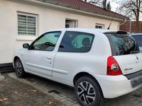 Gebraucht Renault Clio II Campus 58 PS (42 kW) 2008 Weiß Kleinwagen