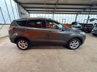 Gebraucht Ford Kuga Titanium 150 PS (110 kW) 2017 Grau SUV