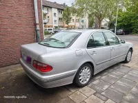 Occasion Mercedes E200 Elegance 136 ch (100 kW) 2000 Argent Berline
