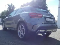 Gebraucht Mercedes GLA180 AMG line 122 PS (89 kW) 2017 Mountaingrau  met. SUV