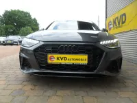 Gebraucht Audi A4 S-Line 286 PS (210 kW) 2023 Grau Kombi