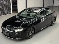 Gebraucht Mercedes A180 AMG 116 PS (85 kW) 2019 Schwarz Limousine