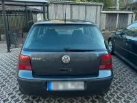 Second-hand VW Golf IV 101 CP (74 kW) 2002 Gri Berlinǎ