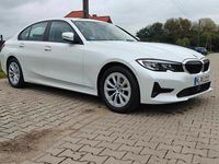 Gebraucht BMW 318 150 PS (110 kW) 2020 Weiß Limousine