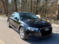 Gebraucht Audi A3 116 PS (85 kW) 2018 Schwarz Limousine