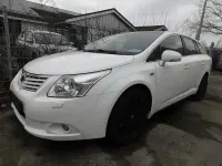 Gebraucht Toyota Avensis Executive 150 PS (110 kW) 2011 Weiß Kombi