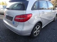 Gebraucht Mercedes B200 136 PS (100 kW) 2012 Silber Van / Kleinbus