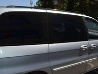 Gebraucht Kia Carnival LX 144 PS (105 kW) 2002 Silber Van / Kleinbus