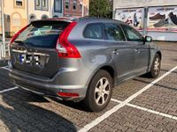 gebraucht Volvo XC60 Momentum 2WD voll Scheckheft 8 Fachbereich