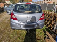 Gebraucht Opel Corsa 75 PS (55 kW) 2009 Silber Kleinwagen