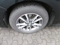 Gebraucht Toyota Verso Life 147 PS (108 kW) 2013 Grau Van / Kleinbus