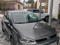 Gebraucht VW Polo LOUNGE 105 PS (77 kW) 2016 Silber Kleinwagen
