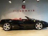 Second-hand Ferrari F355 381 CP (280 kW) 1998 Negru Cabrio