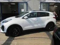 Gebraucht Kia Sportage 136 PS (100 kW) 2021 Deluxe white SUV