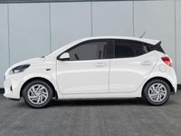 Gebraucht Hyundai i10 Select 63 PS (46 kW) 2024 Atlas white Kleinwagen