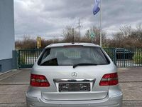 Gebraucht Mercedes E200 193 PS (141 kW) 2006 Kombi