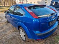 Gebraucht Ford Focus Titanium 101 PS (74 kW) 2007 Blau Limousine