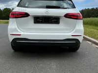 Gebraucht Mercedes B180 116 PS (85 kW) 2019 Weiß Van / Kleinbus
