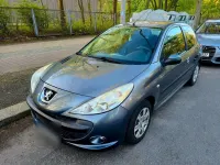 Gebraucht Peugeot 206 60 PS (44 kW) 2011 Grau Kleinwagen