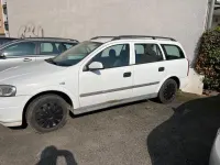 Usata Opel Astra 84 CV (61 kW) 2001 Bianco Berlina