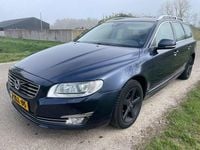 Gebraucht Volvo V70 Summum 181 PS (133 kW) 2015 Kombi