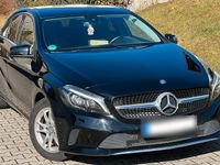 Gebraucht Mercedes A200 136 PS (100 kW) 2016 Schwarz Limousine