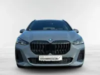 Gebraucht BMW 223 Active Tourer M Sport 204 PS (150 kW) 2025 Grau Van / Kleinbus