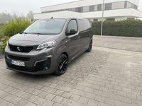 Gebraucht Peugeot Expert 144 PS (105 kW) 2023 Grau Van