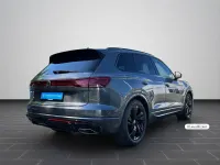 Gebraucht VW Touareg R-line 286 PS (210 kW) 2025 Siliziumgrau metallic (metallic) SUV