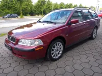 Gebraucht Volvo V40 Standard 122 PS (89 kW) 2003 Rot Kombi
