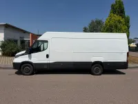 Gebraucht Iveco Daily 155 PS (114 kW) 2021 Weiß Limousine