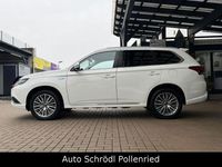 Gebraucht Mitsubishi Outlander P-HEV Spirit 224 PS (164 kW) 2021 Weiß SUV