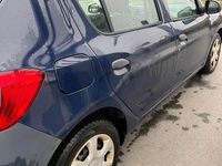 Gebraucht Dacia Sandero 75 PS (55 kW) 2014 Blau Limousine