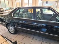 Gebraucht BMW 735L 218 PS (160 kW) 1989 Schwarz Limousine